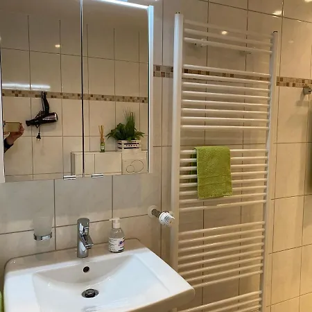 Waldlaeufer דירה ברילון